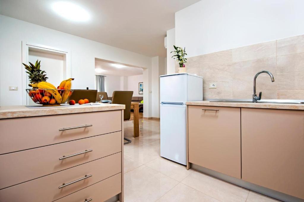 Aria Room And Apartmant Fuga Rovinj Exterior photo